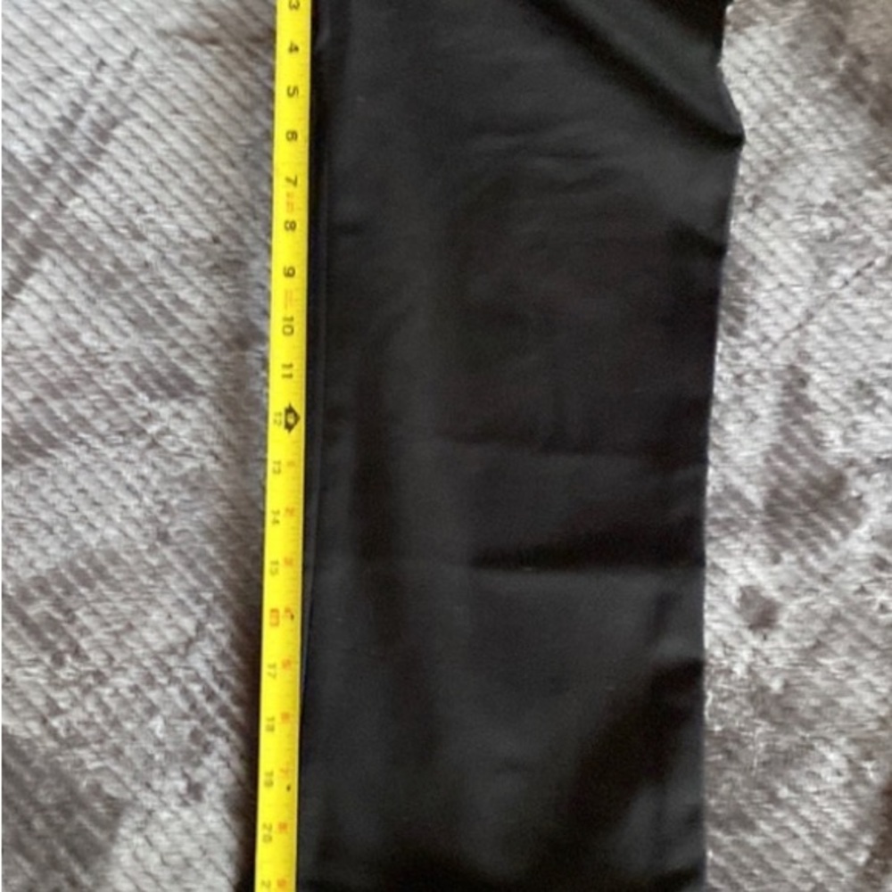 dress pants. Excellent condition. Never worn. Zara Woman. Large - Picture 8 of 8